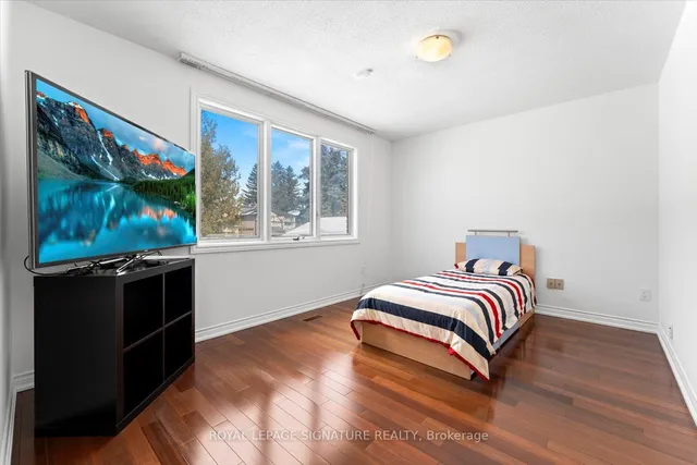 Additional image 24 of 89 Risebrough Ave