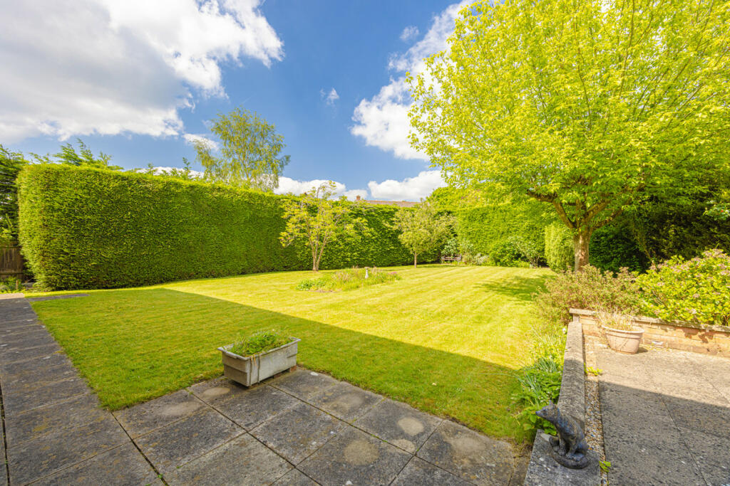 Additional image 41 of Norsey Road, Billericay, CM11