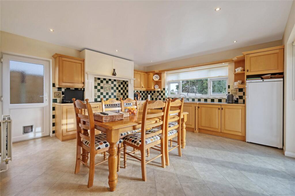 Additional image 5 of Galleywood Road, Great Baddow, Chelmsford, Essex, CM2
