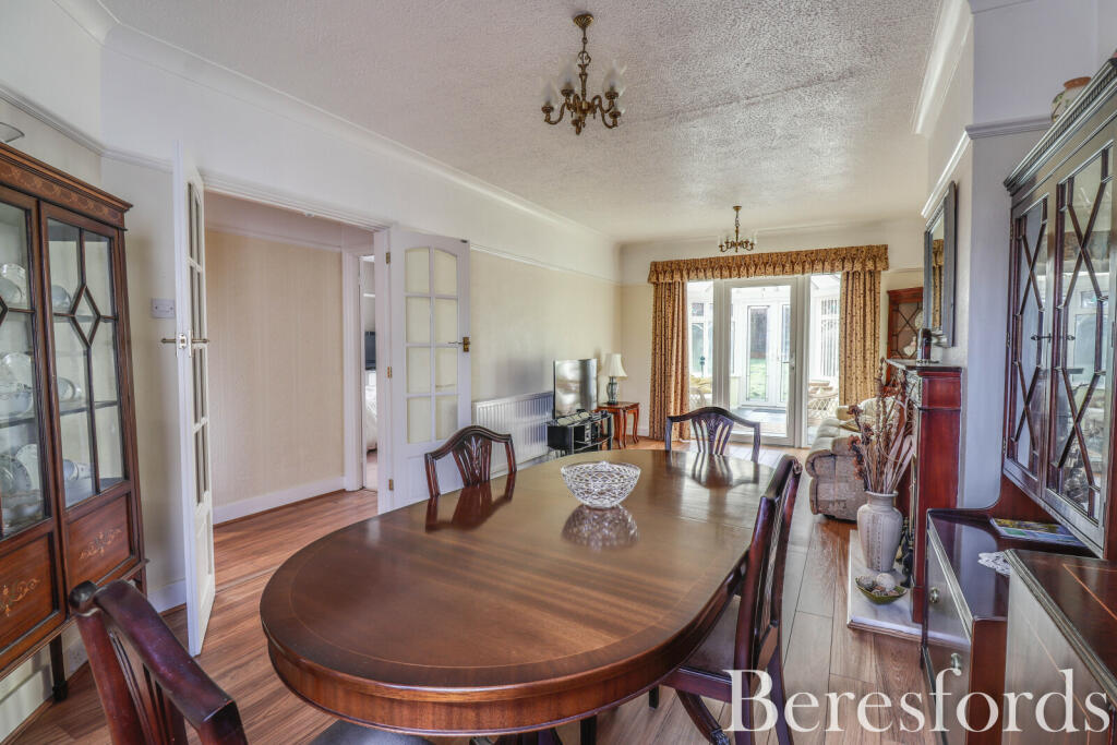 Additional image 10 of Oakroyd Avenue, Dunmow, CM6