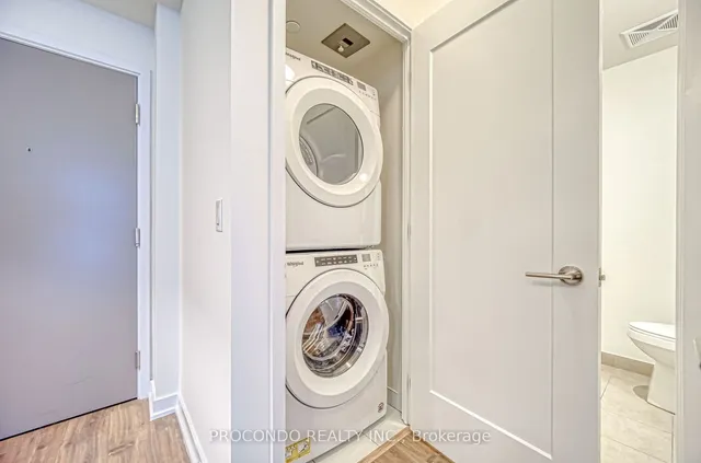 Additional image 26 of 99 John St Unit 1405