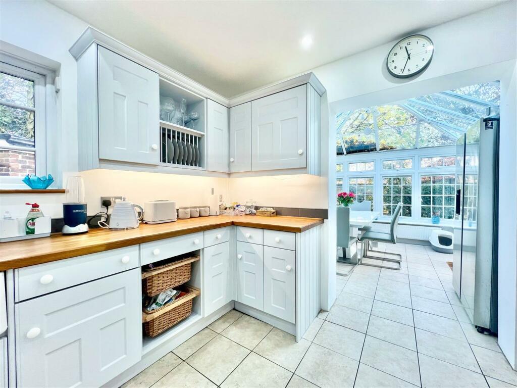 Additional image 7 of Lodge Road, Writtle, Chelmsford