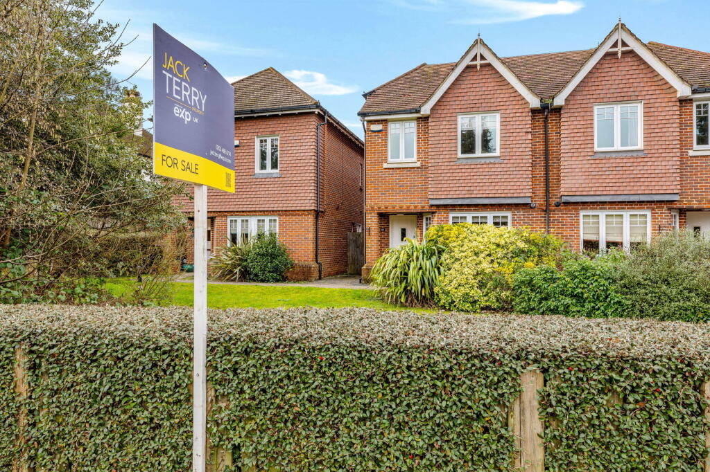 Additional image 24 of Whyteleafe Road, Caterham, CR3 5EJ