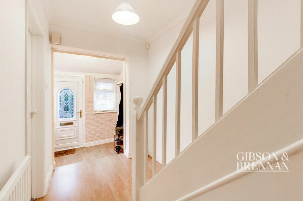 Additional image 10 of Balmoral Close, Billericay, CM11