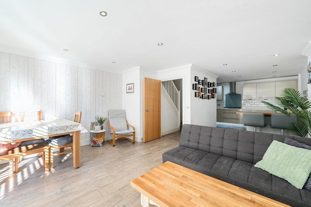 Additional image 7 of Tupwood Gardens, Caterham, CR3