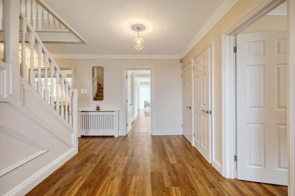 Additional image 17 of Norsey Road, Billericay, CM11