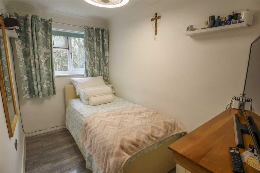 Additional image 5 of Southlands Close