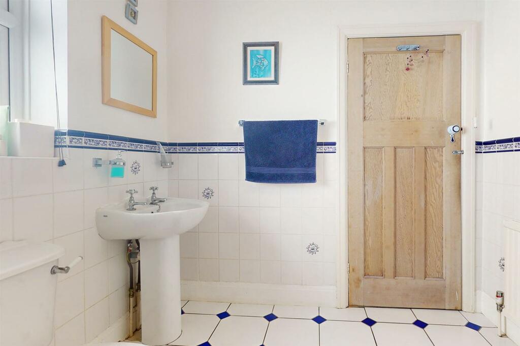 Additional image 12 of Straight Road, Colchester