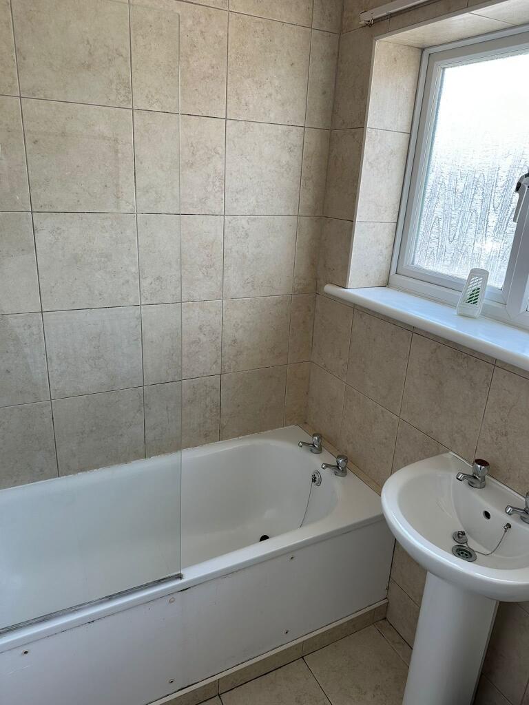 Additional image 12 of Broome Grove, Wivenhoe , Essex