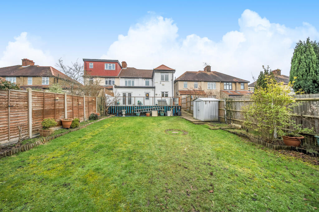 Additional image 20 of Ridgemount Avenue, Croydon