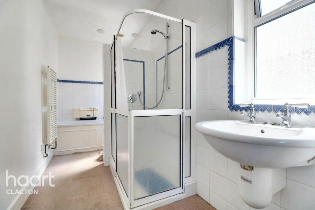 Additional image 10 of Marine Parade East, Clacton-On-Sea