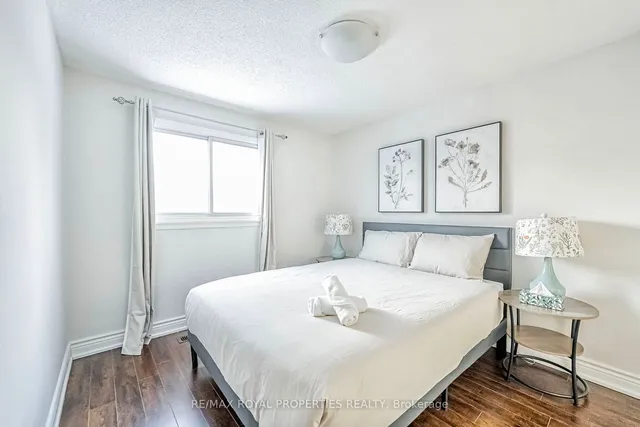 Additional image 25 of 58 Crittenden Sq