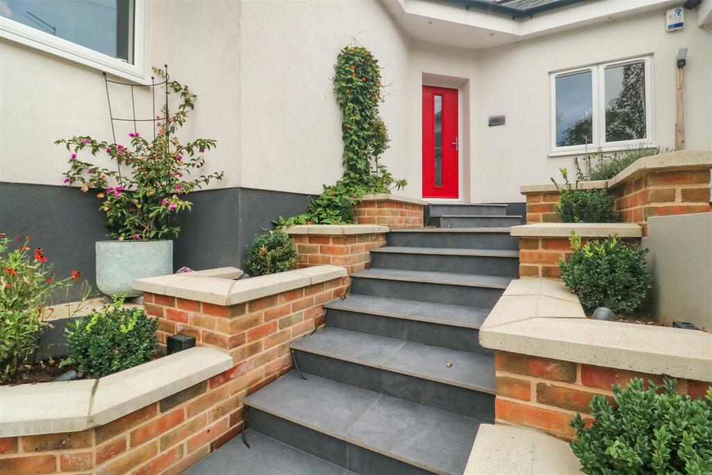 Additional image 41 of Hamlet Hill, Roydon, Harlow