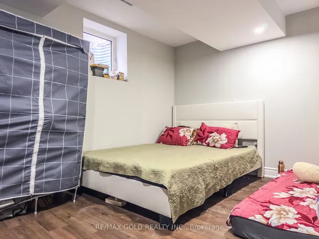 Additional image 29 of 21 Milkweed Cres