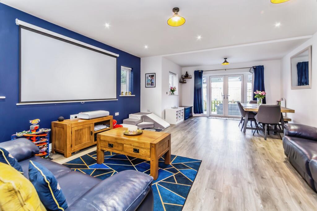 Additional image 10 of Gatiers Lane, Caterham, Surrey, CR3