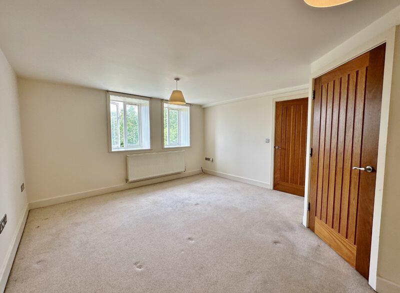 Additional image 15 of Chesnut Farm, Hooton Road, Hooton, Cheshire