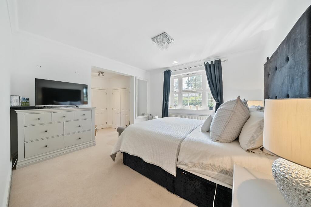 Additional image 17 of West Parkside, Warlingham, CR6