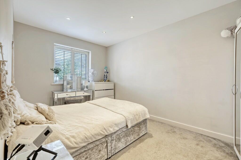 Additional image 12 of High Street, Ongar, Essex