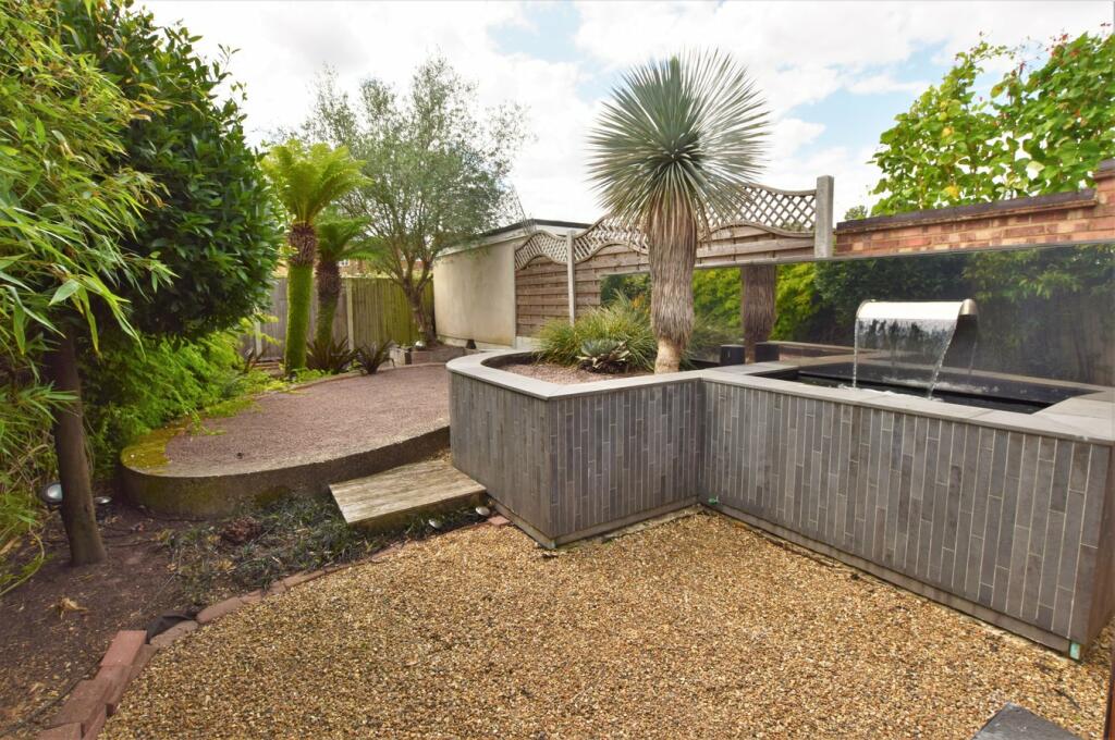 Additional image 22 of Passingham Avenue, Billericay, CM11