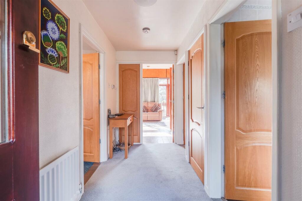 Additional image 2 of Wood Lane, Parkgate, Neston