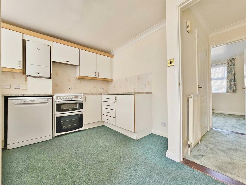 Additional image 6 of Seaview Heights, Walton On The Naze