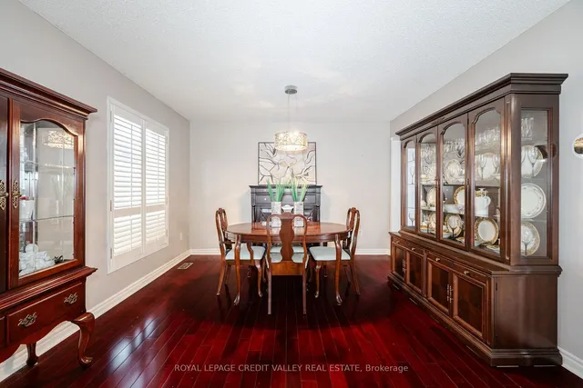 Additional image 8 of 13 Legend Lane