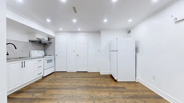 Additional image 37 of 16 Chad Cres