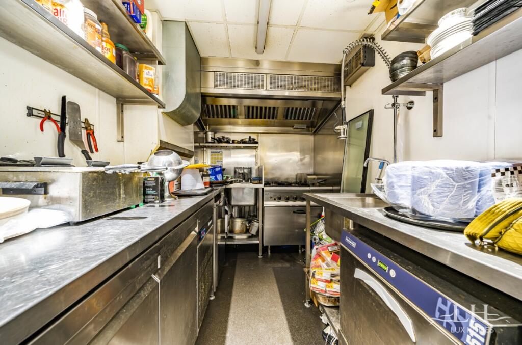 Additional image 14 of Library Bar, High Street, Ingatestone