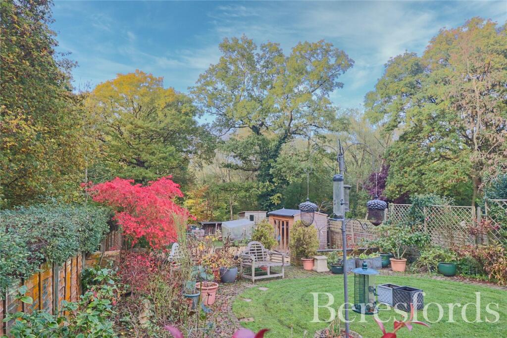 Additional image 44 of Paddock Chase, CM8