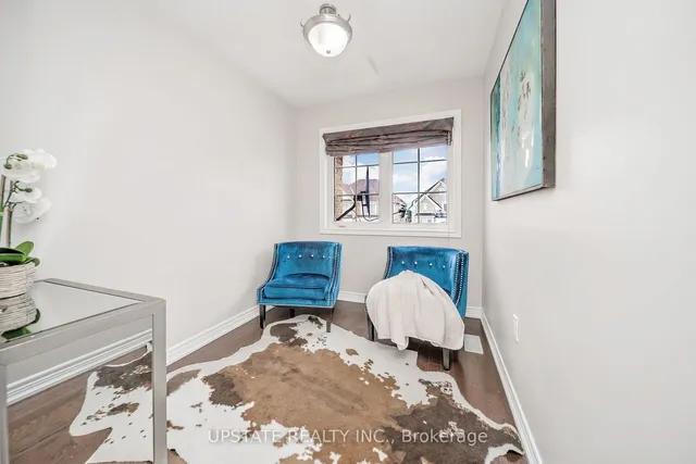 Additional image 36 of 32 Lauderhill Rd