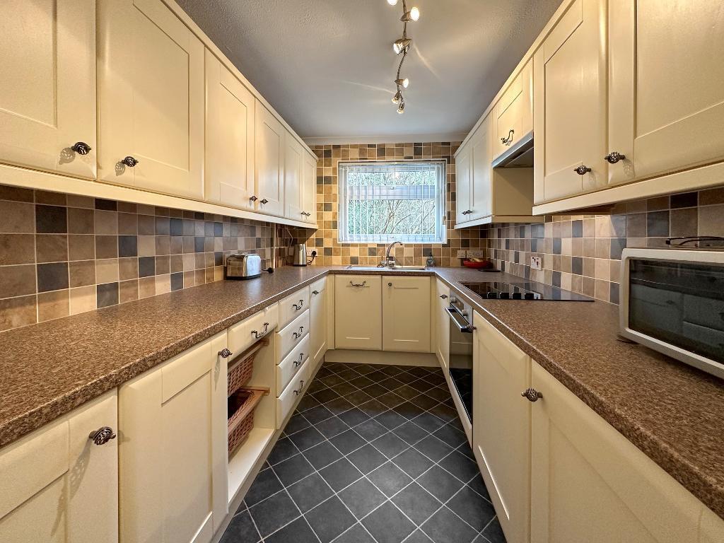 Additional image 4 of Beech Avenue, Sanderstead, Surrey, CR2 0NL