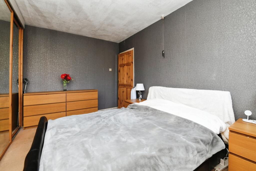 Additional image 13 of Queenswood Avenue, BRENTWOOD, Essex, CM13