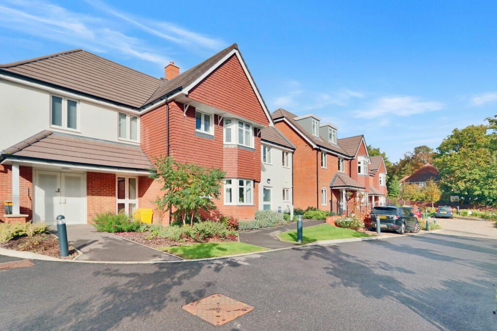 Additional image 7 of Outwood Lane,Chipstead,Coulsdon,CR5 3LU