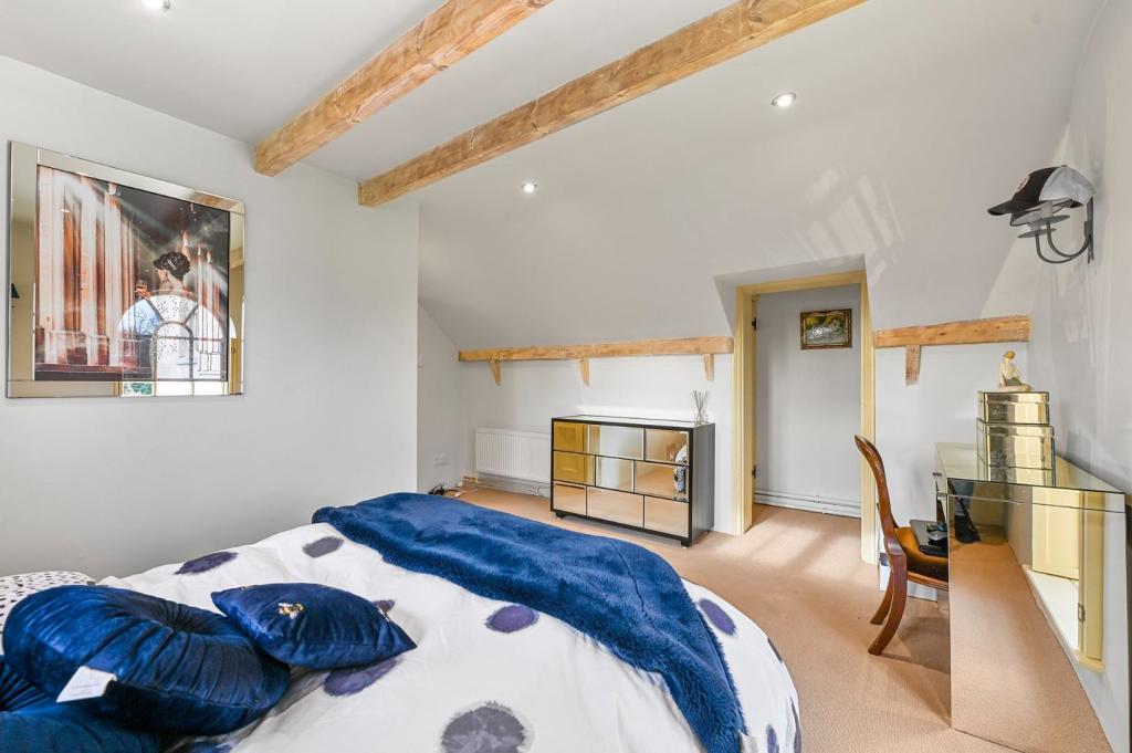 Additional image 25 of Frinton Road, Thorpe-Le-Soken