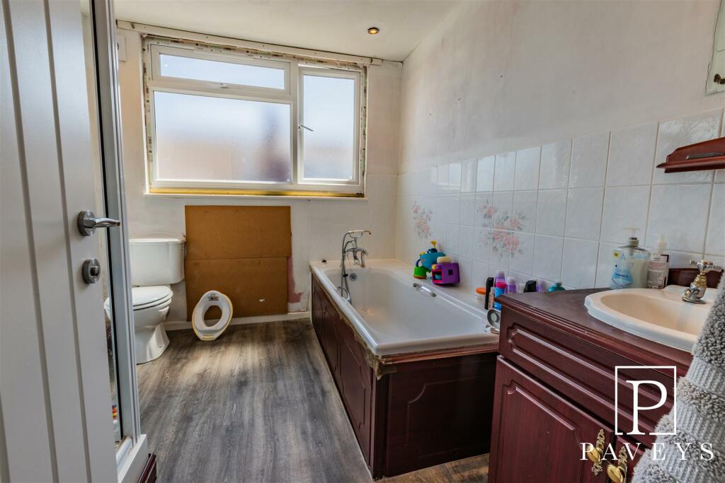 Additional image 22 of Thorpe Road, Kirby Cross, Frinton-On-Sea