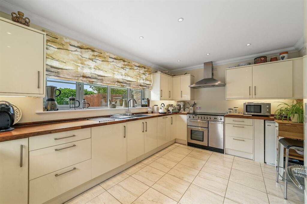 Additional image 19 of Chequers Road, Little Bromley, Manningtree