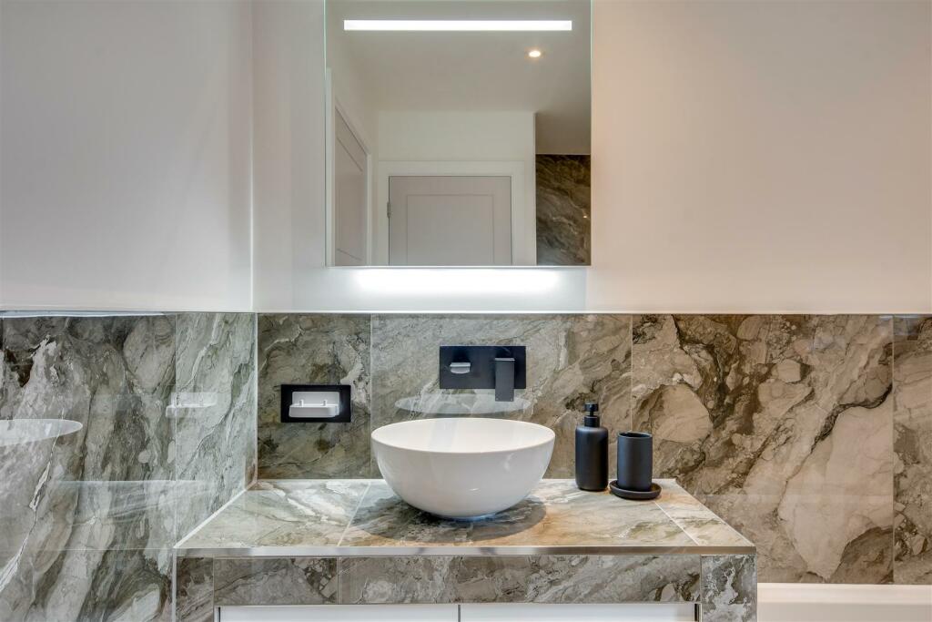 Additional image 30 of Mangapp Chase, Burnham-On-Crouch