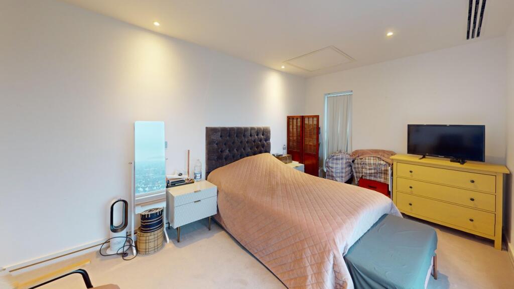 Additional image 9 of Cherry Orchard Road, Croydon, CR0