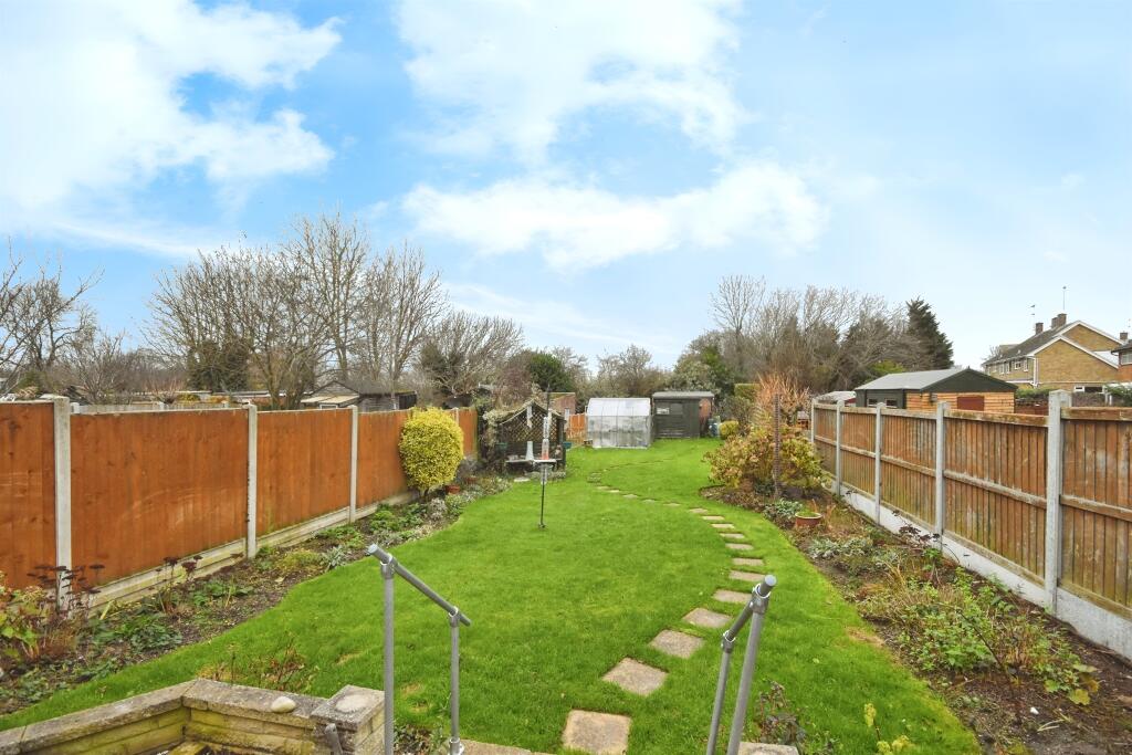 Additional image 17 of Paschal Way, Great Baddow, Chelmsford