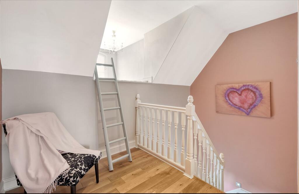 Additional image 25 of The Mill House, Roydon