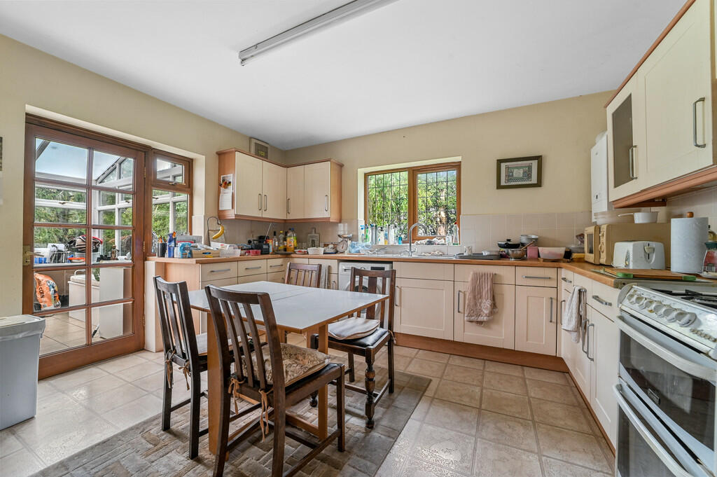 Additional image 18 of Halstead Road, Kirby Cross,