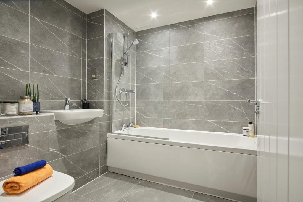 Additional image 8 of St James' Park off St James' Way
Whittington Way
Bishop's Stortford,
CM23 4AS