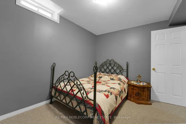 Additional image 33 of 75 Red Maple Dr