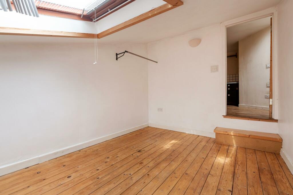 Additional image 5 of Manor Parade, Brightlingsea, CO7