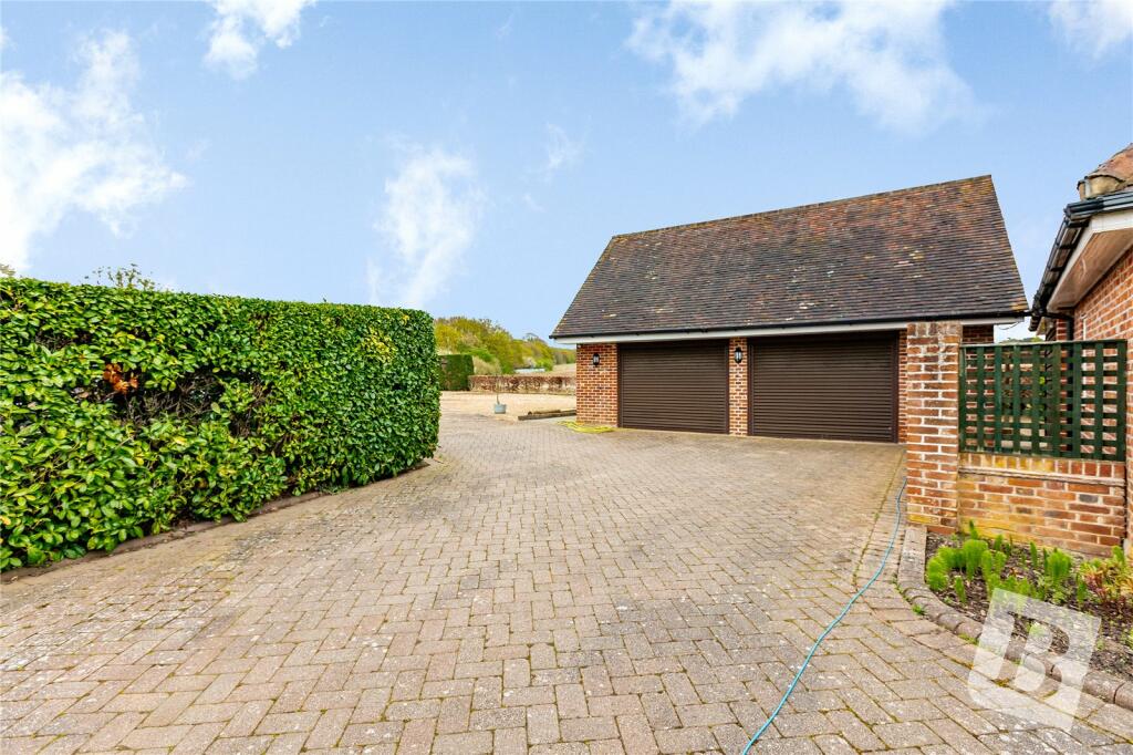 Additional image 39 of Nags Head Lane, Brentwood, Essex, CM14