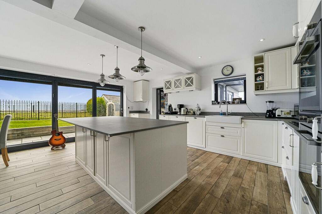 Additional image 9 of Point Clear Road, St Osyth