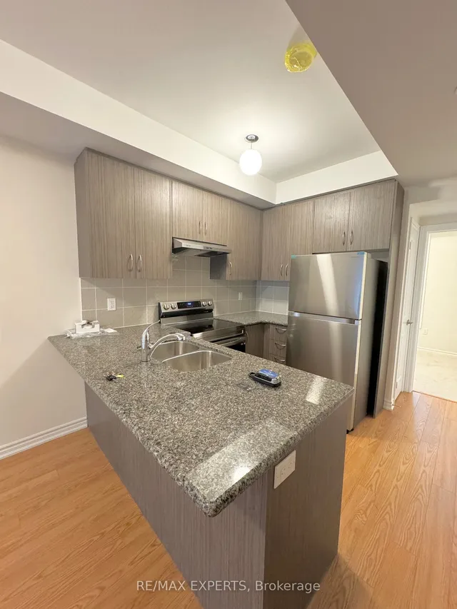 Additional image 12 of 20 Halliford Pl Unit 102