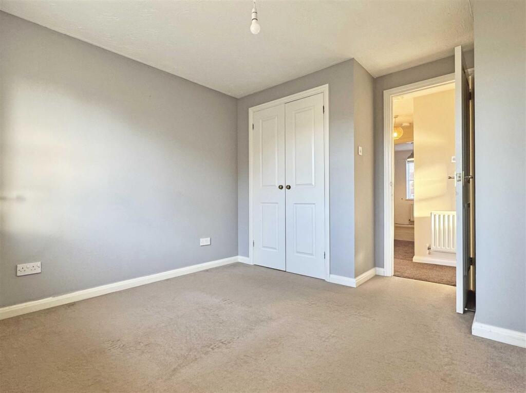 Additional image 12 of Sun Lido Square Gardens, Braintree