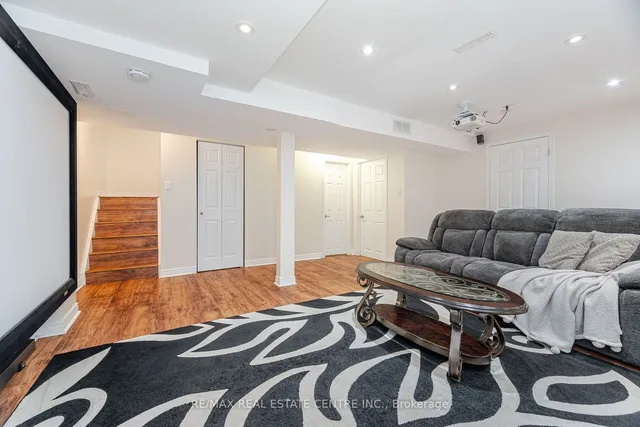 Additional image 30 of 60 Clover Bloom Rd