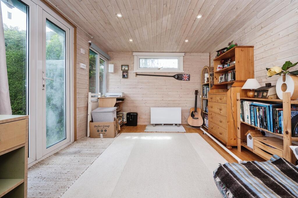 Additional image 7 of Epping Road, Roydon, Harlow